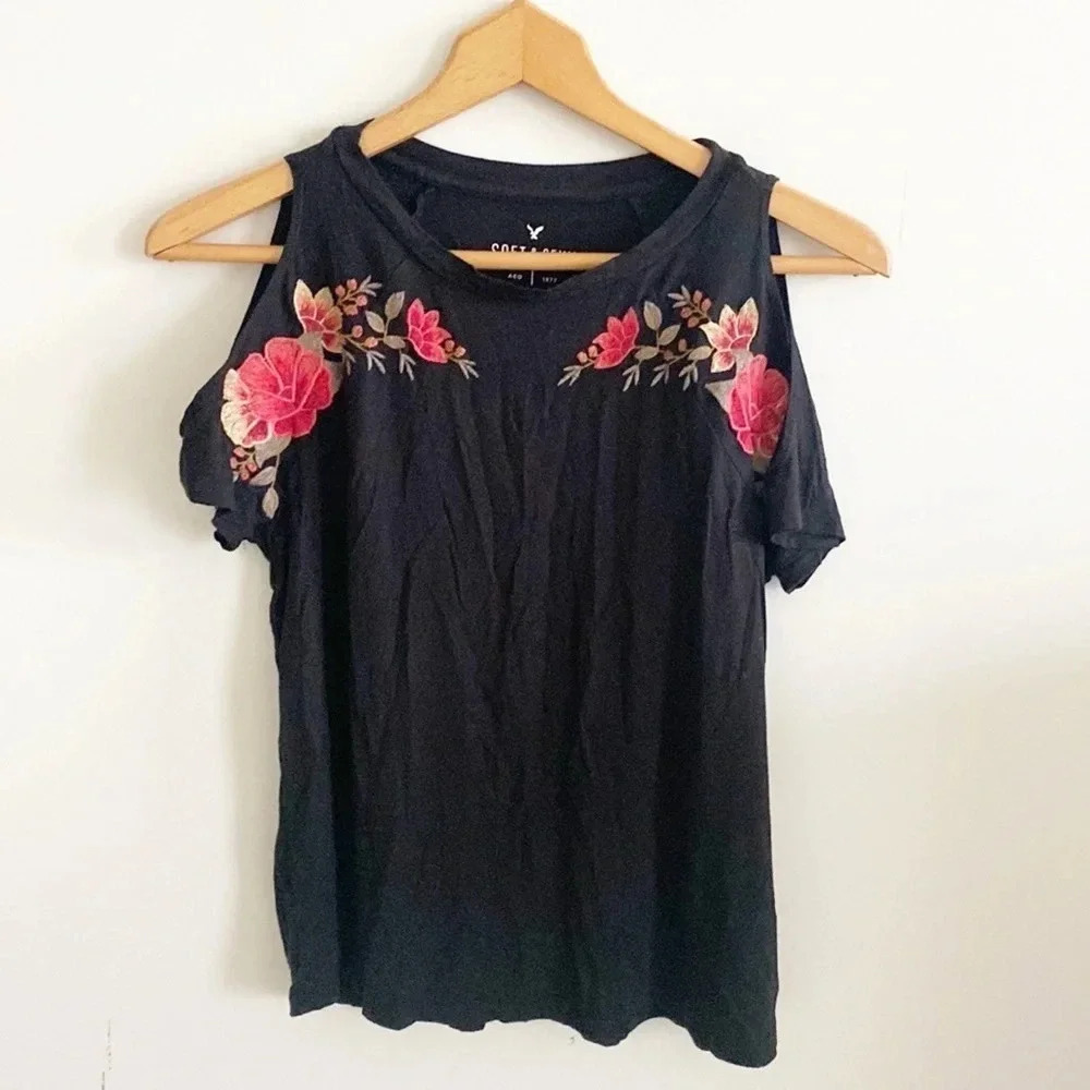AE soft & sexy dark gray floral embroidered cold shoulder short sleeve top